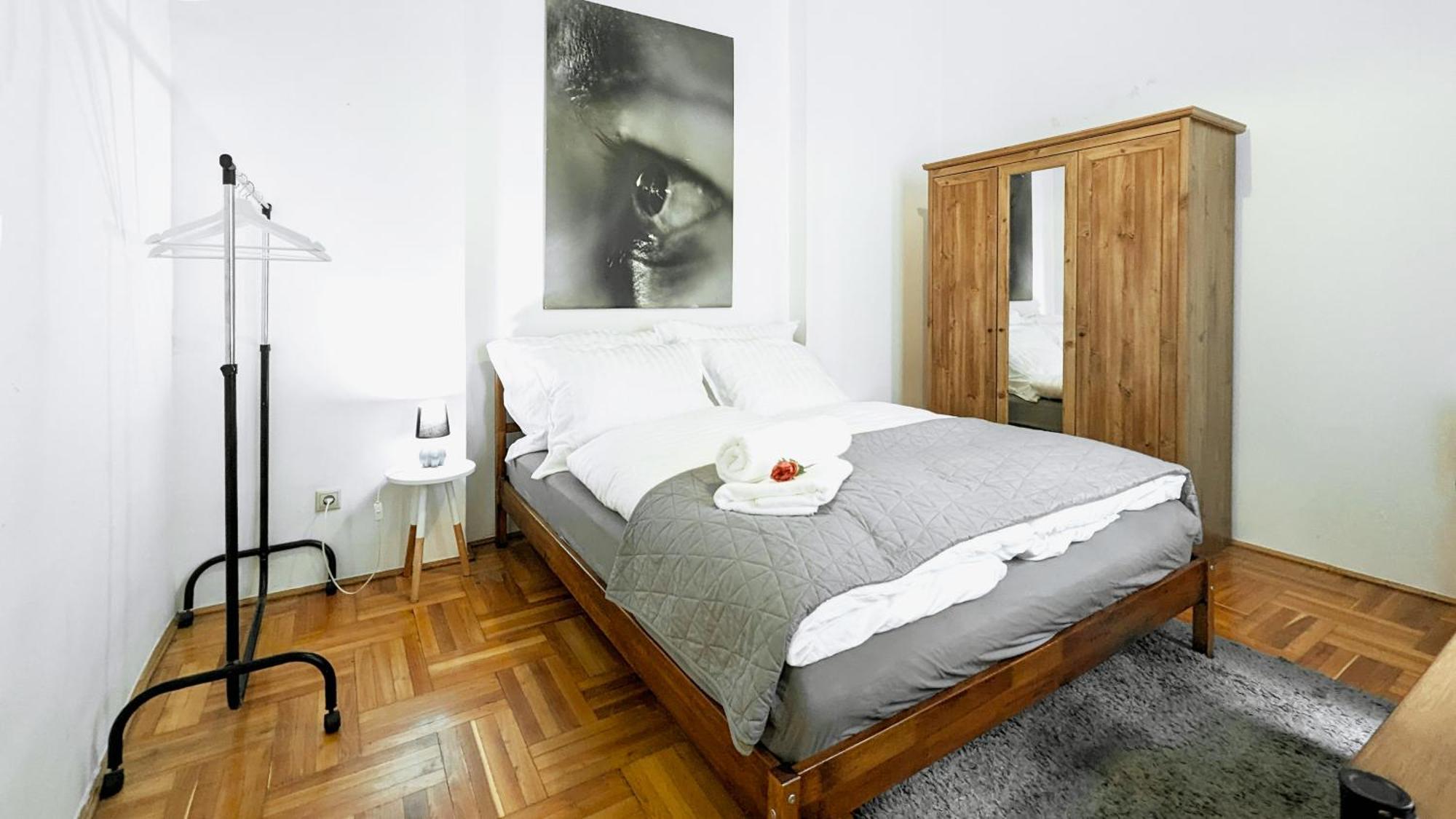 Heart Of The City, Entire Very Big Apartment Budapest Eksteriør billede